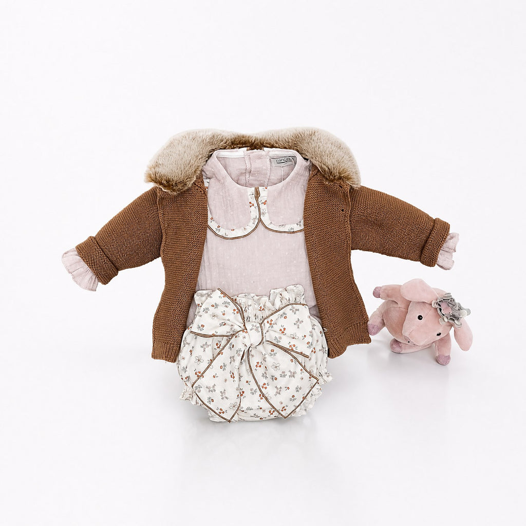 CONJ. BRAGUITA LAZO VINTAGE Y BLUSA PLUMETI ROSA VINTAGE